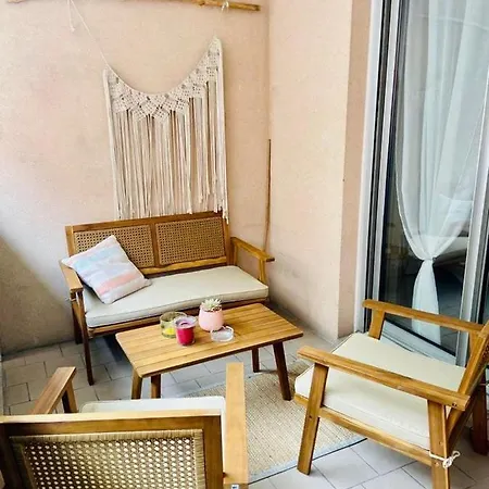 Le Juana Ii 아파트